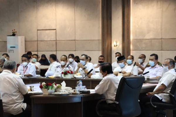 Tajuddin : Rapor Kinerja Sebagai Bahan Evaluasi Internal dan Motivasi Perangkat Daerah