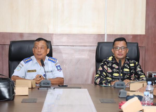 Kembali Dishub Babel Terima Kunjungan Kerja DPRD Belitung Serta Rombongan.