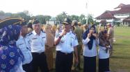 Pengarahan Kadishub sesaat setelah pelaksanaan Apel Mingguan di Halaman kantor Gubernur Kepulauan Bangka Belitung
